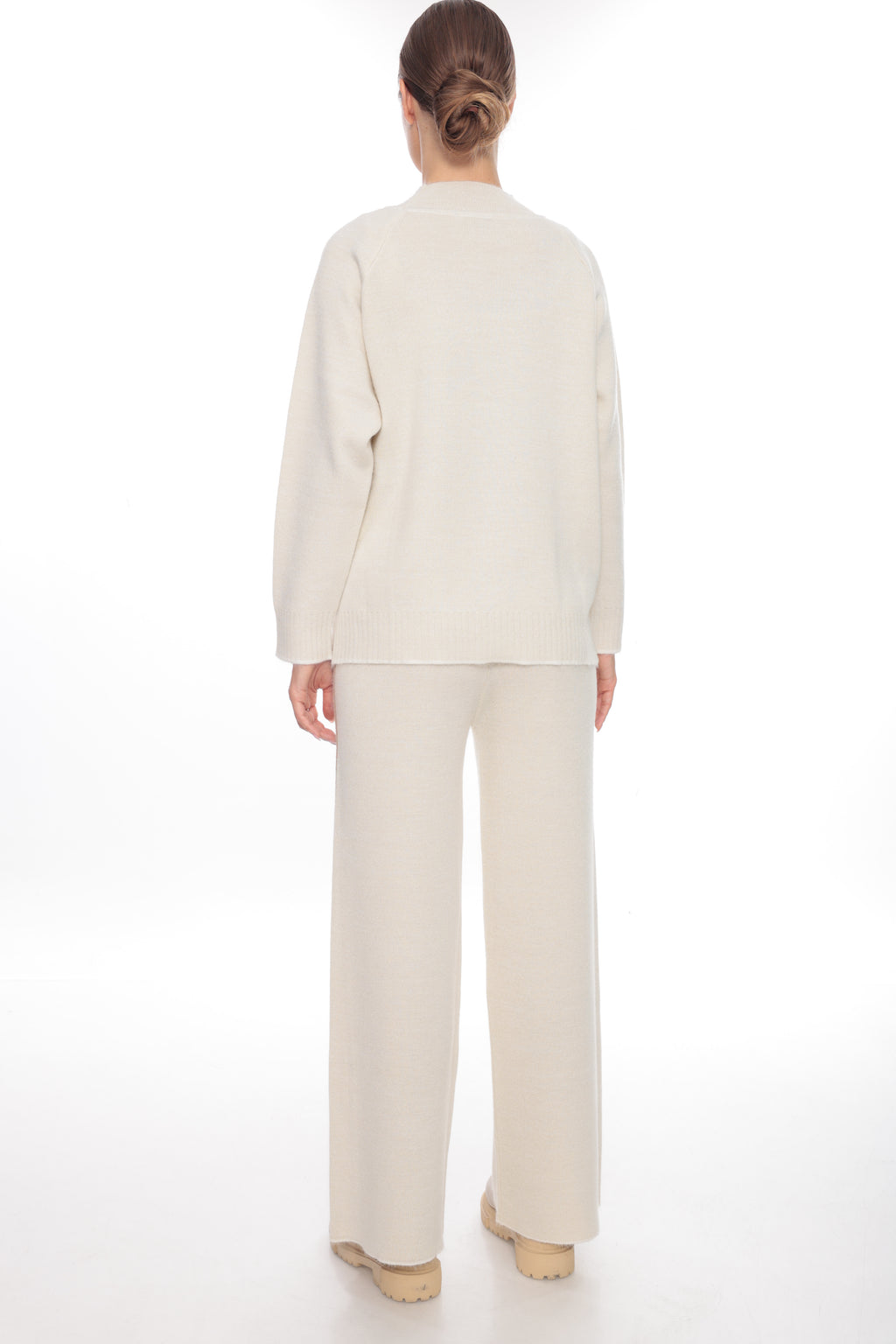 ZIQUES Minimalist Contrast-Stripe Knit Co-ord Set in Ivory