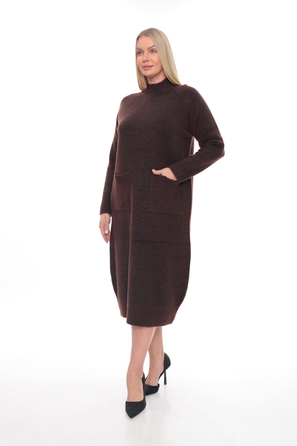 ZIQUES Mock-Neck Dual-Pocket Knit Dress in Espresso Brown