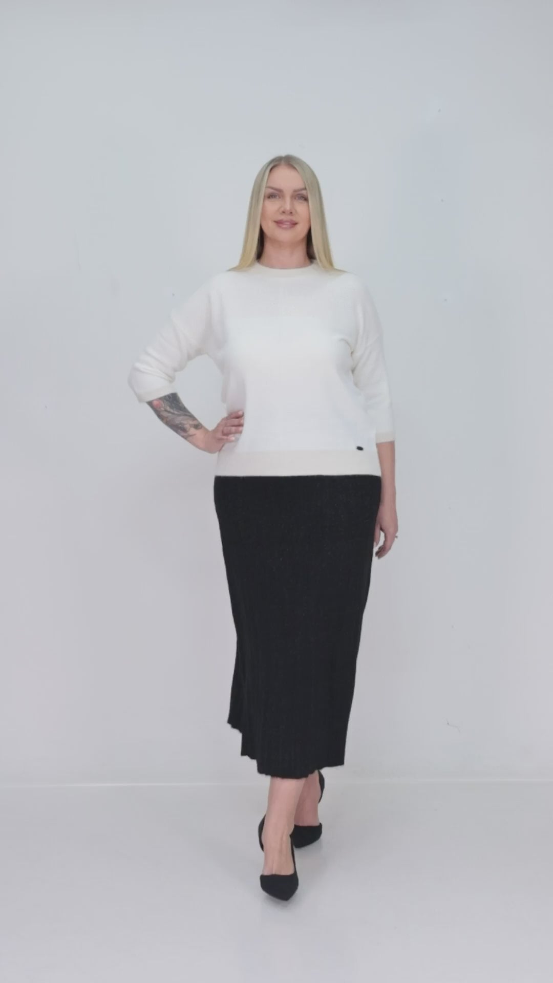 ZIQUES Textured Raglan 3/4 Sleeve Knit Top