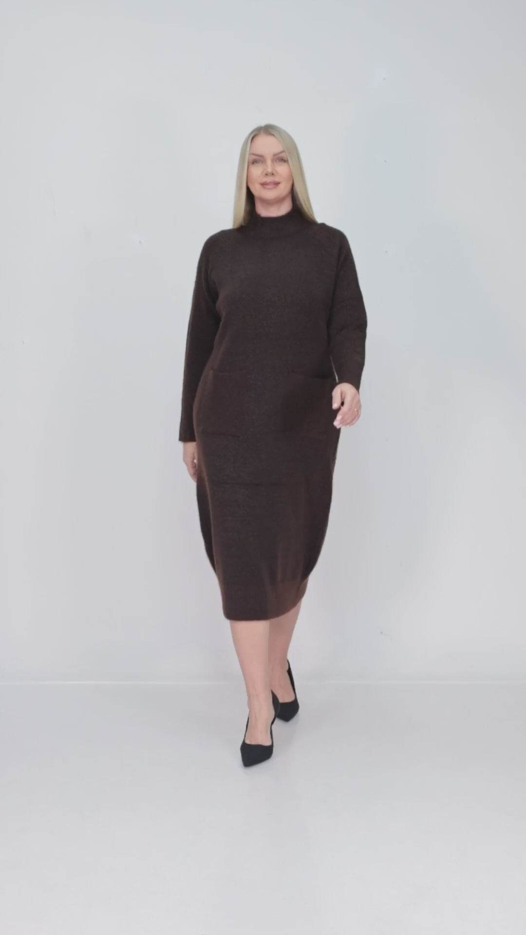 ZIQUES Mock-Neck Dual-Pocket Knit Dress in Espresso Brown